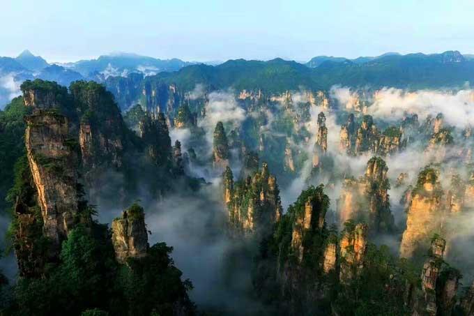 張家界游玩攻略，探索自然奇景的絕佳指南，張家界自然奇景探索指南，游玩攻略大全