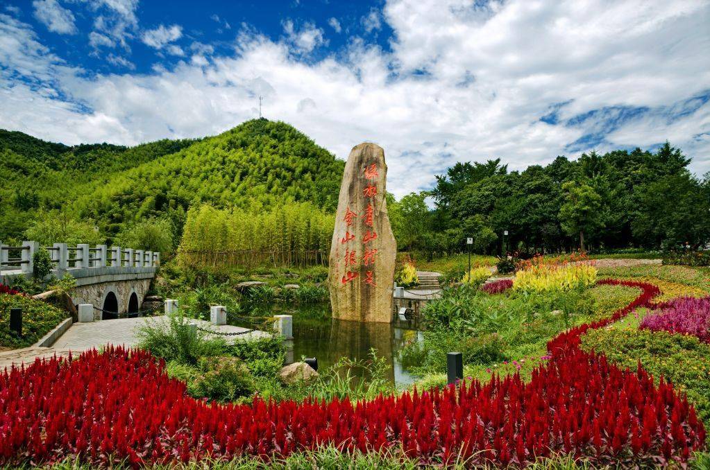 安吉旅游景區(qū)，自然之美與人文之韻的完美結(jié)合，安吉旅游景區(qū)，自然人文交融的完美典范