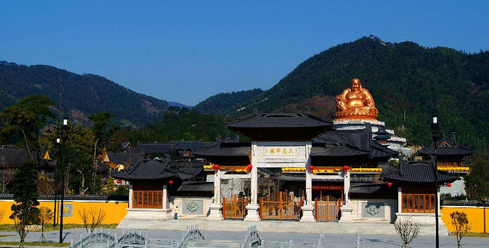 雪竇山門票價格詳解，游覽費用及優(yōu)惠信息全攻略，雪竇山門票價格全攻略，游覽費用與優(yōu)惠信息詳解