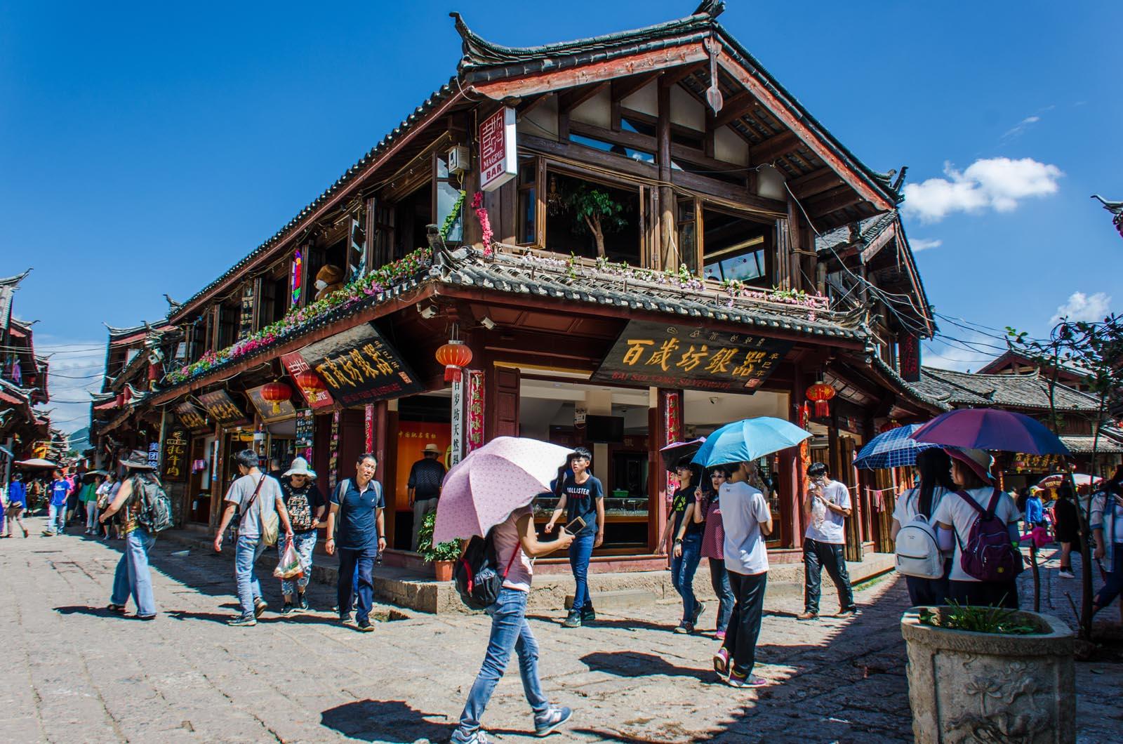 麗江古城游玩攻略，如何逛得最好？，麗江古城游玩攻略，暢游古城，體驗(yàn)最佳之旅！