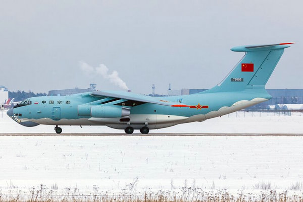 伊爾76運(yùn)輸機(jī)尺寸詳解，伊爾76運(yùn)輸機(jī)尺寸全面解析