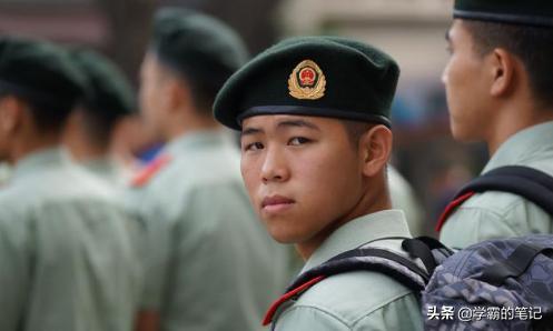 直招士官與義務(wù)兵的區(qū)別，職責(zé)、待遇與職業(yè)發(fā)展路徑的全方位對(duì)比，直招士官與義務(wù)兵，職責(zé)、待遇及職業(yè)發(fā)展路徑全面對(duì)比解析