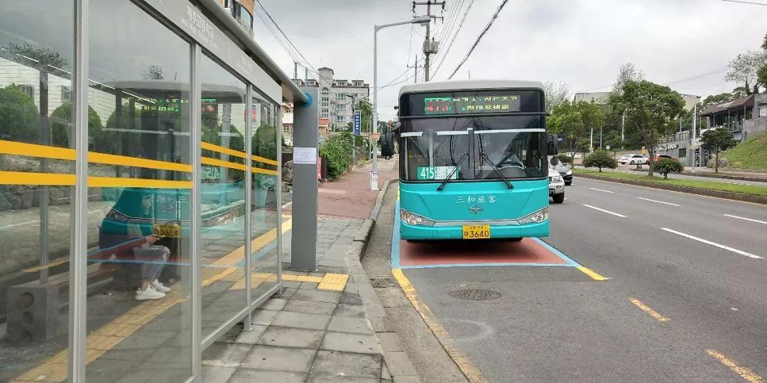 公交車查詢，便捷出行，從此開(kāi)始，公交車查詢，輕松出行，便捷啟程